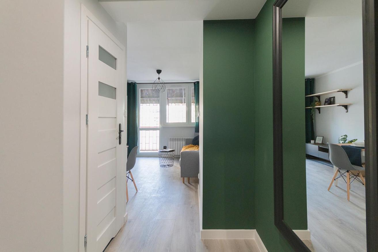 Golden - Brand New And Stylish - Browary Warszawskie - Ogrodowa Warsaw
